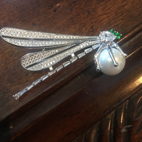 Brooch - Picture 2 of 3